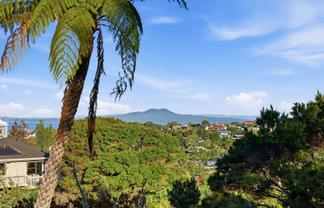248 Glenvar Road, Torbay
