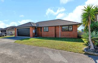 33 Ocean View Rise, Ruakaka