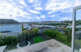 7 Discovery Drive, Gulf Harbour