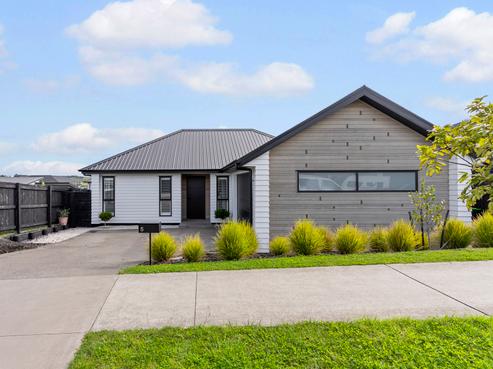 5 Edward Abell Street, Wainui