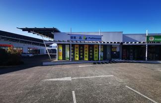153sqm Albany retail next to Taiping and Wang Mart