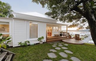 5 Denholm Road, Napier Hill