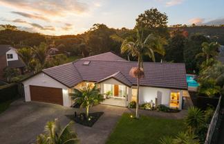 16 Windfall Grove, Greenhithe