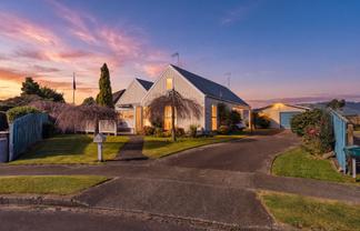 10 Aitchison Place, Levin
