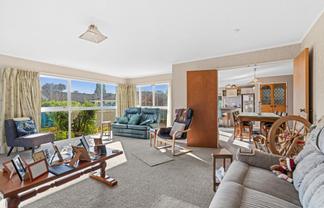 10 Aitchison Place, Levin