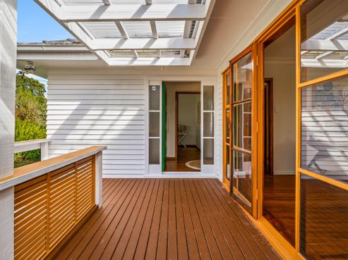 207 Sturges Road, Henderson