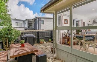 1/16 Turama Road , Royal Oak
