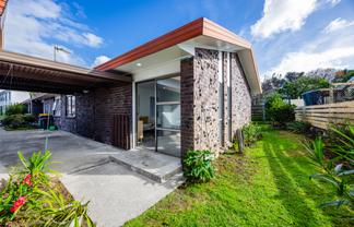 2/29 Trentham Road, Papakura