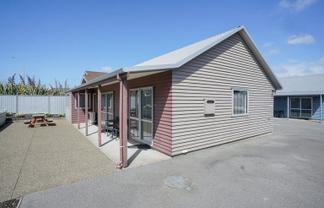 8A Camden Street, Turnbull Thomson Park