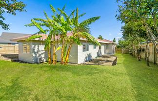 9 Wai Iti Place, Clendon Park