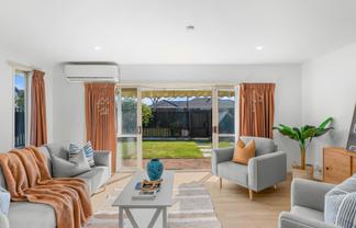 2 Cardigan Bay Place, ADDINGTON