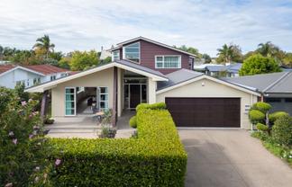 17 Pollock Drive, Chartwell