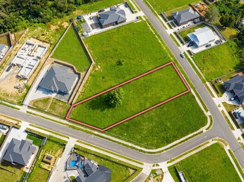 24 Annmarie Avenue, Totara Park