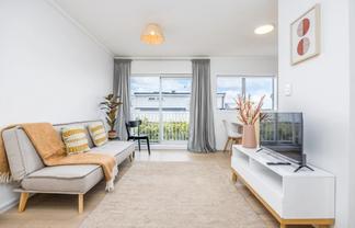 H/1 Caroline Street, Saint Marys Bay