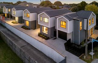 8 Mawney Road, Henderson