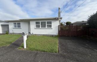 39 Parker Avenue, Levin