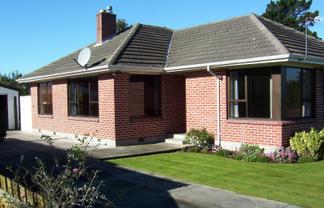 68 Joy Street, Shirley