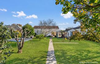 35 De Lautour Road, Inner Kaiti