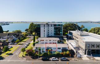 6/16 Park Street, Tauranga Central