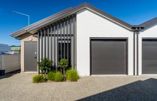 1 Taverner Lane, Mosgiel