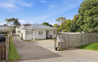 13 Memorial Avenue, Mount Roskill