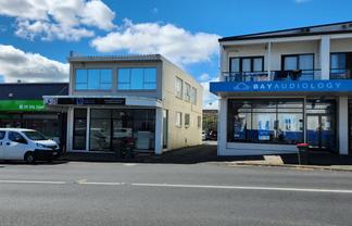 Refurbished ground-floor office