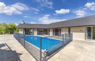 5 Cameron Drive, Acacia Bay