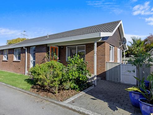 90A Epuni Street, Epuni
