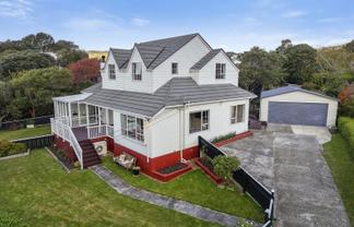 53 The Drive, Tawa
