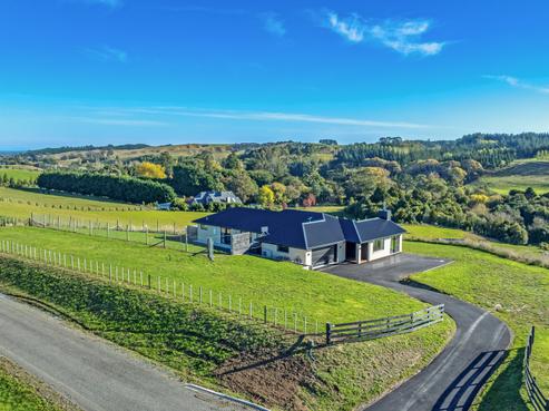 46 Fry Road, Halcombe