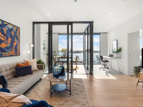 2202/10 Commerce Street, Auckland Central