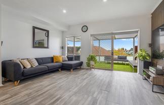 8 Quarter Deck Lane, Gulf Harbour