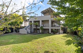 64 St Andrews Road, Epsom