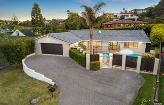 68 John Downs Drive, Browns Bay
