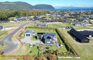 9 Lancewood Way, Kinloch