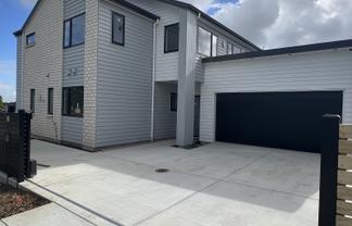 39 Te Kura Road, Flat Bush