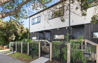 2/3 Rimu Road, Mangere Bridge