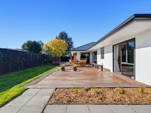 6B Pemberton Drive, Darfield