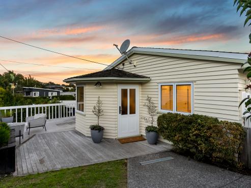 1/10 Hythe Terrace, Mairangi Bay