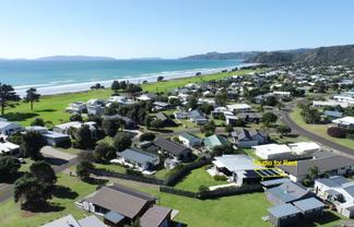 109 Sands Crescent, Matarangi