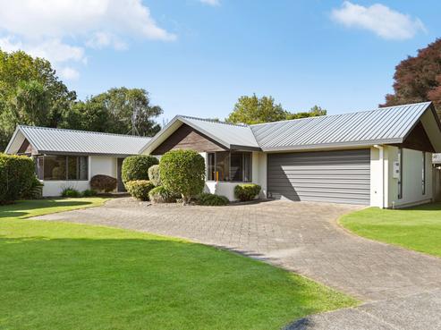 26 Bouverie Crescent, Flagstaff