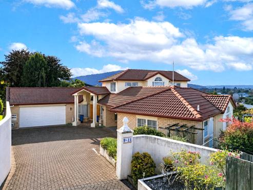 11 Cobbe Place, Westbrook
