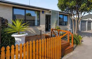 2/628 Cashel Street, Linwood