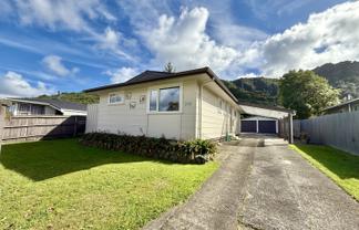 206 California Drive, Totara Park