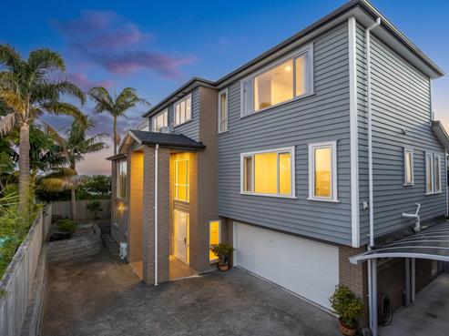 25 Pupuke Road, Birkenhead