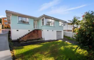 20 Thornlow Street, Glendene