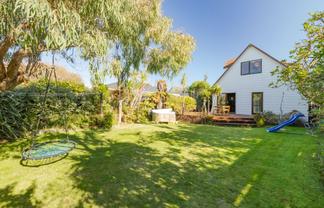 113 Rocking Horse Road, Southshore