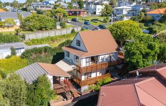 3/13 Aorangi Place, Birkenhead