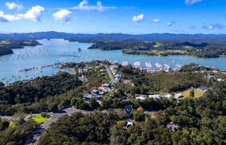 1073 Paihia Road, Opua