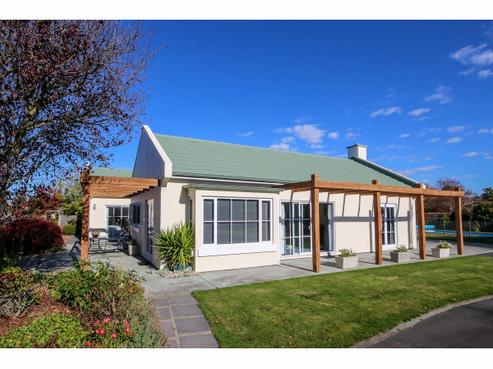 1 Farm Road, Allenton
